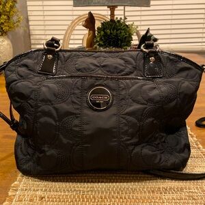Coach Quilted W/Patten Leather Trim & Straps
